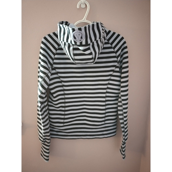 Lululemon Athletica Scuba Sea Stripe Fleece Hoodie Size 8 - Picture 8 of 12